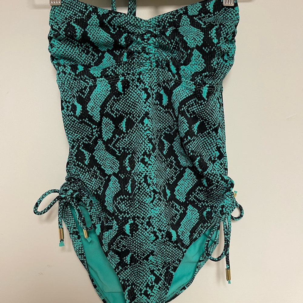 No Boundaries One Piece Swimsuit in Green and Black with Adjustable Side Ties